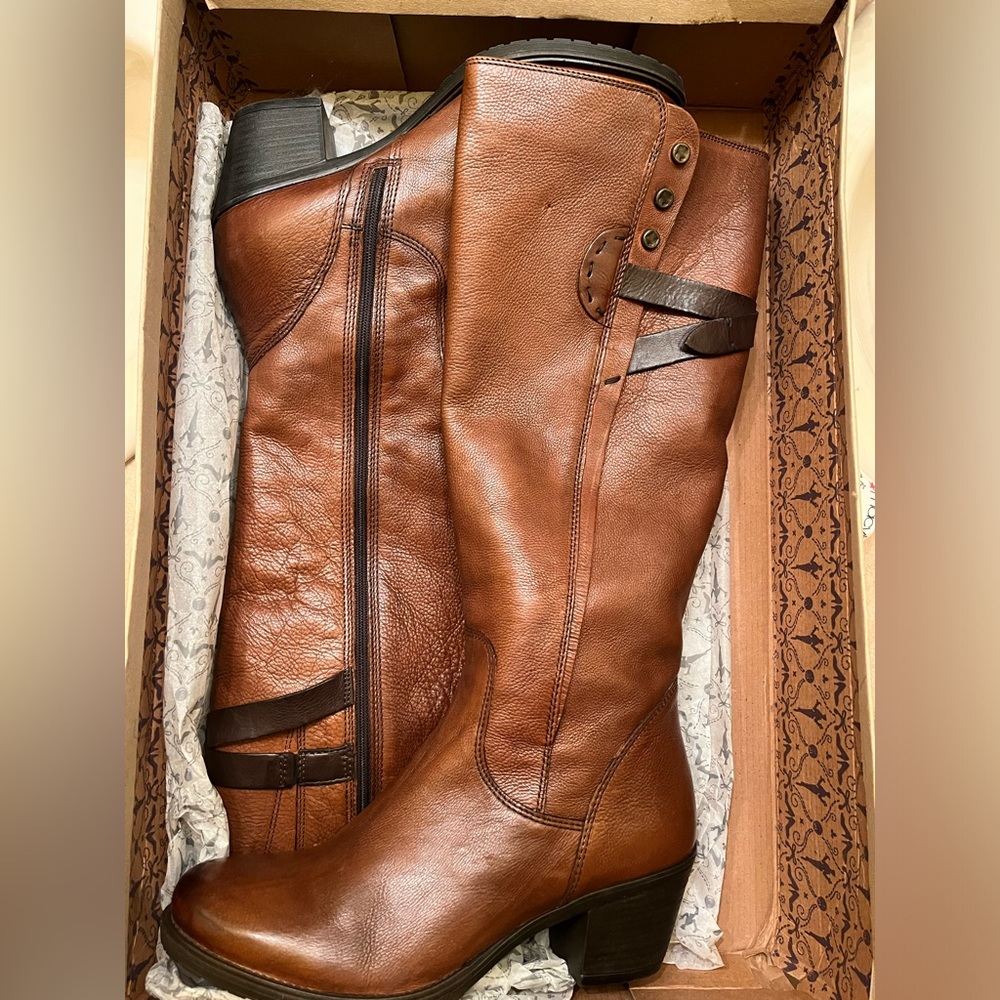 Clarks High Rise Maymie Stellar Boots NEW